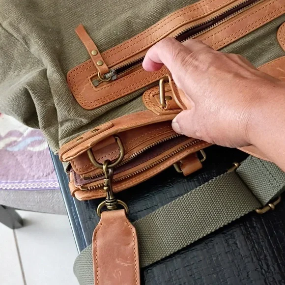 UGG  Leather and canvas Men's Bag - Picture 11 of 12